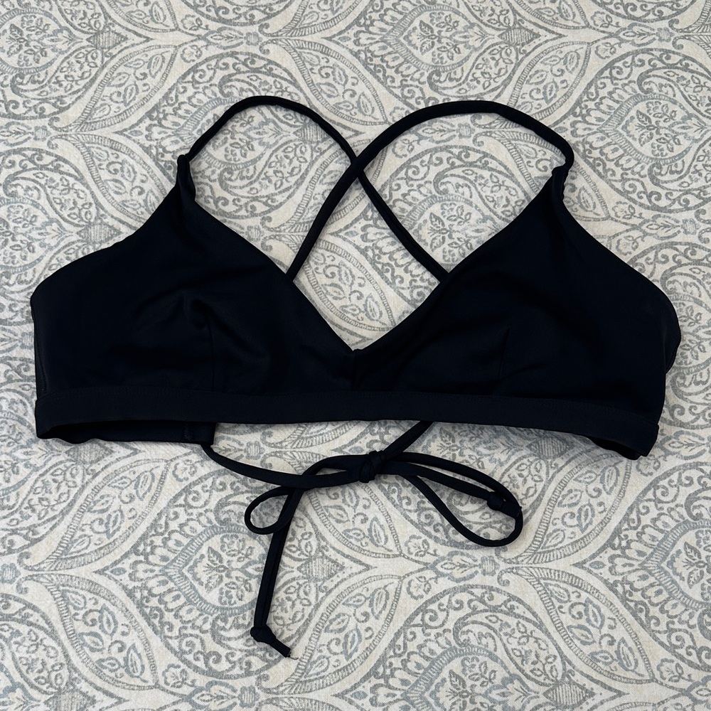 FRANK & OAK Black Strappy Bikini Top